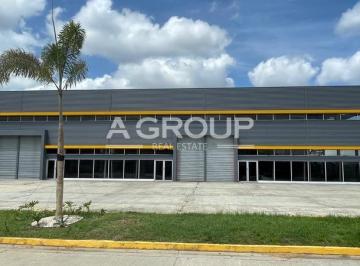 Bodega-Galpón-Depósito · 426m² · 4 Estacionamientos · Panama Distribution Center - Venta o Alquiler de Ofibodegas