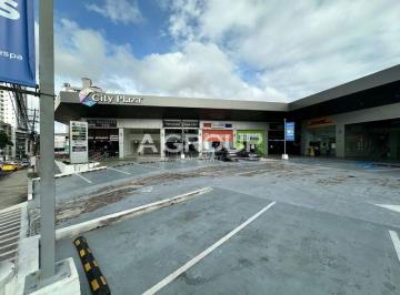 Local comercial · 291m² · 15 Estacionamientos · City Plaza - Via Porras - Se Aquila Local Comercial