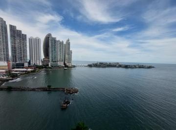 Apartamento · 320m² · 3 Recámaras · 2 Estacionamientos · Se Vende en PH Sea Point - Paitilla