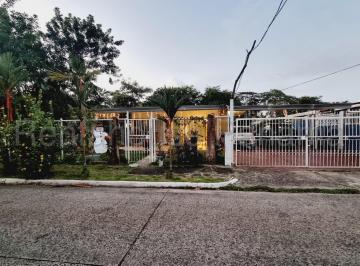 Casa de 3 habitaciones, Panamá · Casa en Venta en Chanis 26ldc4427
