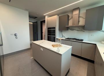 Apartamento · 367m² · 3 Recámaras · Alquiler de Apartamento - PH Sea Point