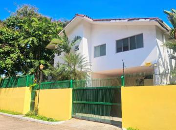 Casa · 330m² · 3 Recámaras · 2 Estacionamientos · Alquiler Casa Ancón 330 m² Excelente Ubicación Cv