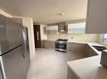 Apartamento de 3 habitaciones, Panamá · Venta de Apartamento en Cosa del Este. Cch