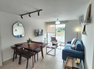 Apartamento · 60m² · 2 Recámaras · 1 Estacionamientos · Se Alquila Apartamento Amoblado en Parque Lefevre