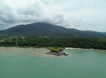 Terreno / Lote · 9980000m² · 1 Recámara · 1 Estacionamientos · Se Vende en Veracruz - Gran Terreno Frente Al Mar - Bique