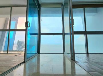 Apartamento · 123m² · 1 Recámara · 2 Estacionamientos · Se Vende en PH Grand Tower - Punta Pacifica - Modelo Especial