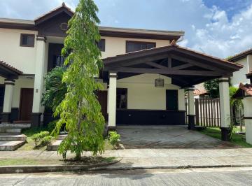 Casa de 3 habitaciones, Panamá · Casa en Venta en Las Cumbres