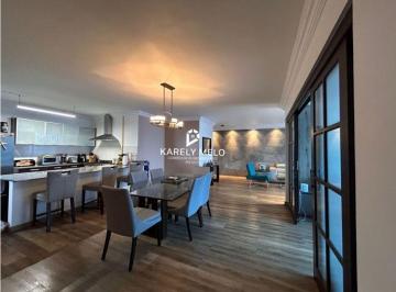 Apartamento de 3 habitaciones, Panamá · Venta de Apartamento PH Waterfalls. San Francisco. Km²