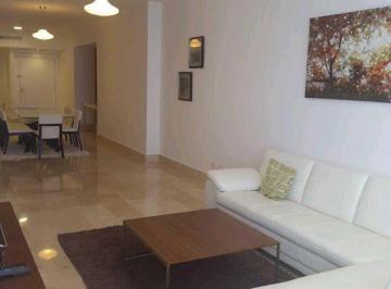 Apartamento · 165m² · 2 Recámaras · 2 Estacionamientos · Alquiler de Apartamento en El PH Yoo, Av Balboa