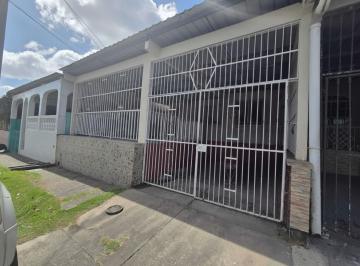 Apartamento · 214m² · 3 Recámaras · 1 Estacionamientos · Ciudad Bolivar Casa en Venta