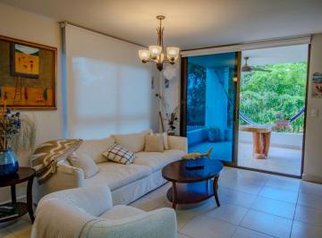 Apartamento de 2 habitaciones, San Carlos · Apartamento de Playa en Venta en Los Galeones, San Carlos