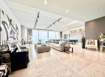 Apartamento · 395m² · 4 Recámaras · 4 Estacionamientos · The Towers / Punta Paitilla / Venta