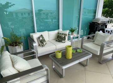 Apartamento · 198m² · 3 Recámaras · 2 Estacionamientos · Apartamento en Venta o Alquiler en Torre Cocolí, Bijao Golf Resort