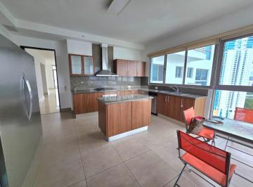 Apartamento · 323m² · 4 Recámaras · 3 Estacionamientos · Apartamento en Venta Costa del Este PH Paramount Ws