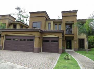 Casa de 4 habitaciones, Panamá · Casa en Venta Enembassy Club, Clayton, 4 Recamaras