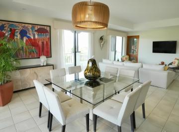 Apartamento · 324m² · 4 Recámaras · 2 Estacionamientos · Venta o Alquiler Apartamento Paseo de Las Casas, Buenaventura