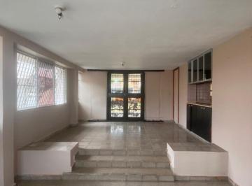 Casa de 3 habitaciones, Panamá · Venta de Casa Comercial en Bethania 631 m²