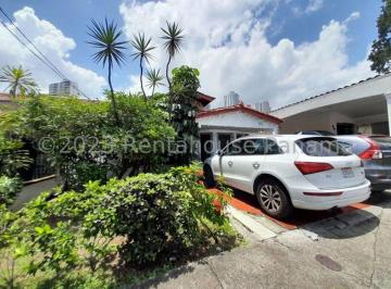 Casa de 3 habitaciones, Panamá · Venta de Casa con 320 m² en Villa de Las Fuentes PH Villa de Las Fuentes 26 - 4727sr