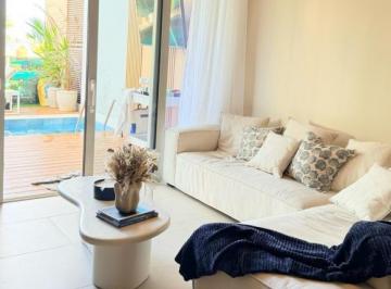 Apartamento · 260m² · 4 Recámaras · 2 Estacionamientos · Venta de Apartamento en Playa Escondida