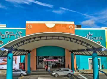 Local comercial · 568m² · 1 Estacionamientos · Ganga! Local en Albrook Mall – Pasillo del Hipopótamo