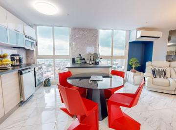 Apartamento · 77m² · 1 Recámara · 2 Estacionamientos · Venta de Apartamento Av Balboa Amoblado Ym