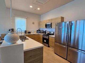 Apartamento de 5 habitaciones, Playas · Apartamento en Colon Playa Escondida en Venta