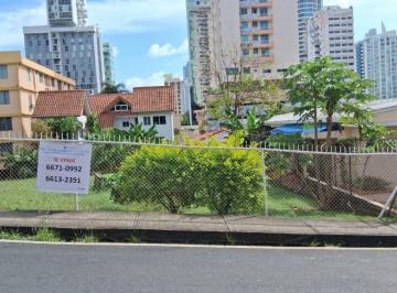 Casa de 4 habitaciones, Panamá · San Francisco. Calle 64. 1300 m Zon 1r6 $1,300,000.00neg