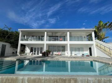Casa de 6 habitaciones, Pedasí · Casa de Lujo a La Venta Frente Al Mar, con Piscina, 6 Habitaciones y Casita Extra en Pedasi.