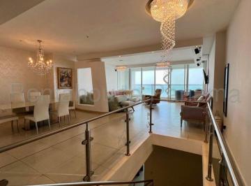 Apartamento de 3 habitaciones, Panamá · Venta de Apartamento en Av Balboa
