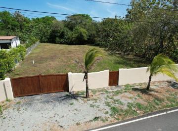 Terreno / Lote , Pedasí · Lote a La Venta en Pedasi Listo Para Contruir con Cercado.