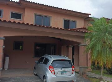 Casa · 186m² · 3 Recámaras · 2 Estacionamientos · Venta de Casa en PH Versalles, Juan Diaz (25)