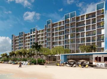 Apartamento · 82m² · 2 Recámaras · 1 Estacionamientos · Lujoso Apartamento de 82 m² en Surfside