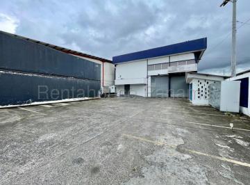 Bodega-Galpón-Depósito , Panamá · Bodega - Galpón - Depósito con 2050 m² Construidos en Alquiler en Juan Díaz Ggs26 - 4975
