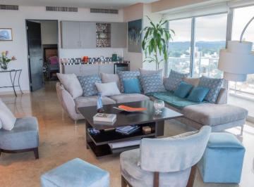 Apartamento de 3 habitaciones, Panamá · Apartamento Amplio con Gran Balcón y Vistas Al Océano