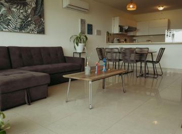 Apartamento en Venta de 1 habitación San Carlos · Casamar, Perlamar. 88 m 1r 2b Amoblado $195,000