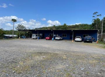 Local comercial · 450m² · 10 Estacionamientos · Se Vende Local Para Uso Comercial - Brisas del Golf