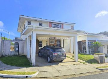 Casa de 4 habitaciones, La Chorrera · Venta Casa Unifamiliar de Esquina Los Senderos - Costa Verde. Haga Una Oferta
