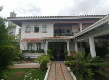 Casa de 4 habitaciones, Panamá · Venta de Casa en La Alameda