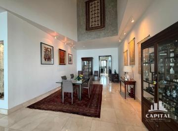 Apartamento de 4 habitaciones, Panamá · Se Vende Apartamento en PH Vitri - Costa del Este