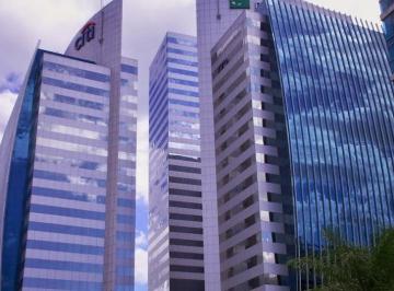Oficina comercial · 290m² · 3 Estacionamientos · Oficina en Punta Pacífica Torres de Las Américas 290 m² con Mobiliario