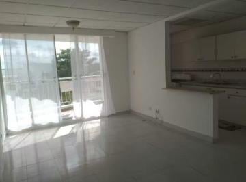 Apartamento de 2 habitaciones, Panamá · C25137j Se Vende Amplio Apartamento en Altos de Santa Maria