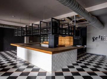 Local comercial · 180m² · Alquiler de Local en Casco Antiguo