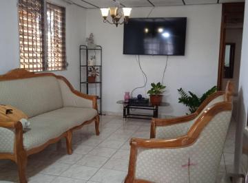 Casa de 4 habitaciones, Arraiján · Casa en Venta en La Arboleda de Caceres en Arraijan