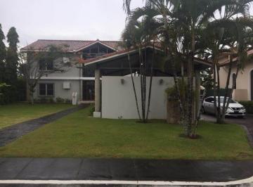 Casa de 4 habitaciones, Panamá · Vendo Maravillosa Casa en Las Begonias, Costa del Este 22 - 6613gg
