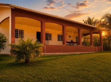 Casa de 4 habitaciones, Las Tablas · Casa de 3 Dorm. Más Apartamento Independiente en Venta Cerca de Playa El Estero, Las Tablas