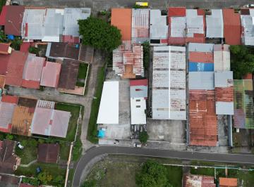 Bodega-Galpón-Depósito · 1200m² · 6 Recámaras · 18 Estacionamientos · Venta de Terreno con Galera y Dos Casas Para Oficinas