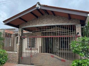 Casa · 193m² · 3 Recámaras · 2 Estacionamientos · Vendo Casa en Hacienda Santa Fe La Siesta de Tocumen