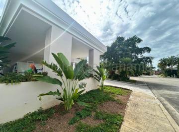 Casa de 4 habitaciones, Panamá · Casa en Alquiler en Magnolias Costa del Este Cg