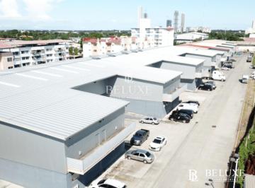 Bodega-Galpón-Depósito · 3500m² · 10 Estacionamientos · Alquiler de Galeras/ Bodegas en Llano Bonito (8)