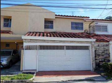 Casa de 4 habitaciones, Panamá · Casa en Venta en Limajo Tumba Muerto
